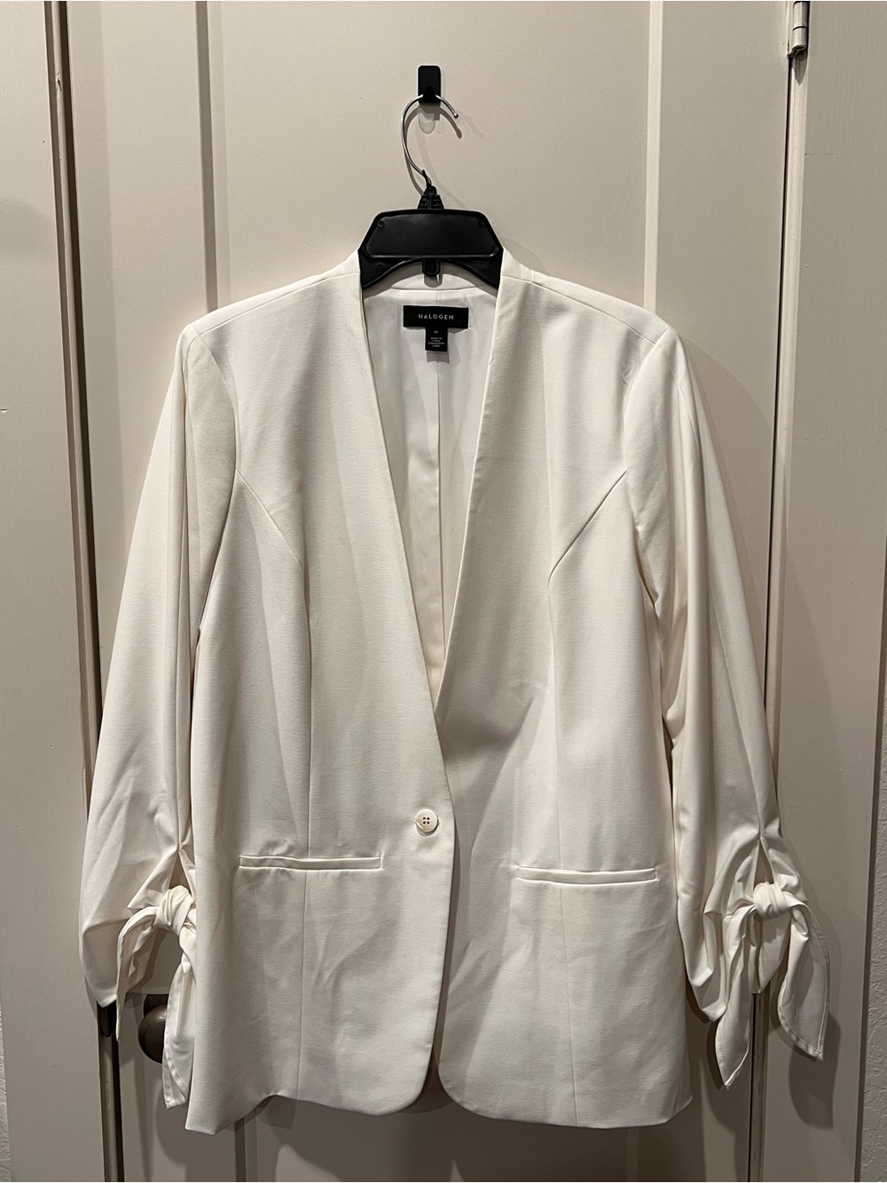 Halogen White Single-Button Ruched Tie-Sleeve Blazer
